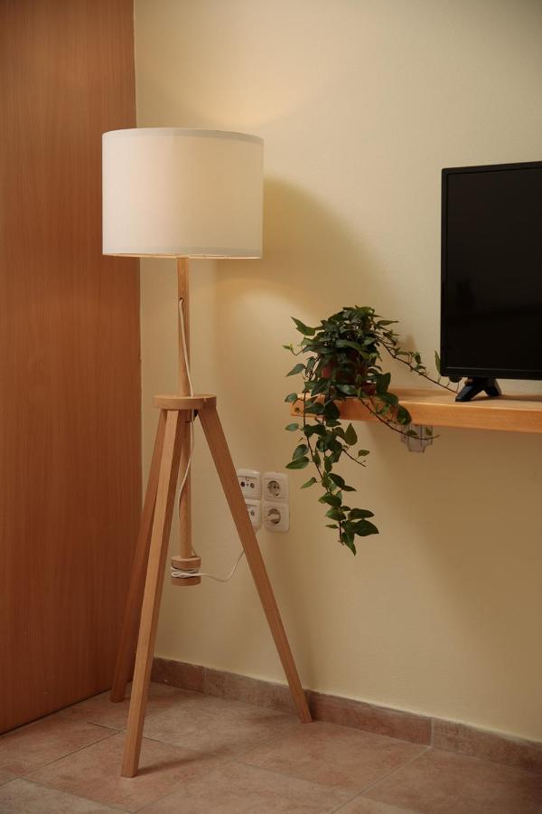 Green Loft Room In Naxos Chora Naxos City Esterno foto